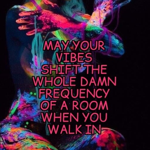 β€οΈβ€οΈβ€οΈπ§ββοΈπ§ββοΈπ§ββοΈπ§ββοΈ - Picture 6 of 8